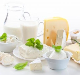 Jak je to s mlékem? Je pro nás přínosem, nebo škodí?
