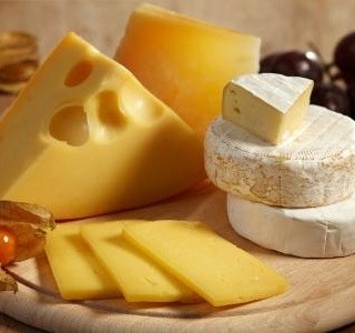Máte rádi sýr? A umíte ho správně  používat v kuchyni a skladovat?