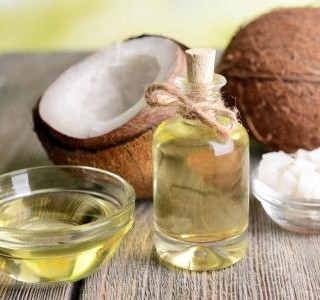 Vše o kokosovém oleji od jeho koupě až po jeho využití
