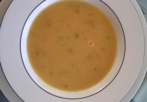 Polévka z červené čočky  jednoduchá a rychlá