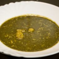 Špenátová polévka s bramborem recept