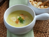 Pórková polévka s kvasnicemi recept