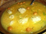 Zeleninová polévka z vepřové kosti s masovými kuličkami recept ...