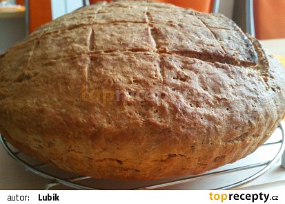 Polotmavý domácí chléb recept