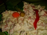 Pomazánka i salát Pikant“ z Nivy, oříšků a malých cibulek recept ...