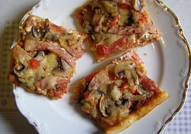 Pizza, doma obložená recept