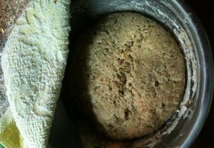 Pivní chléb s cibulkou