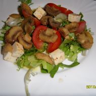 Salát s houbami recept