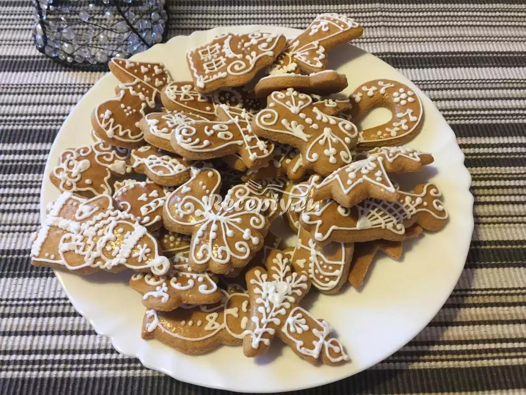 Zdobené vánoční perníčky recept  nejen vánoční cukroví