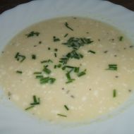 Bramborová polévka se sýrem recept