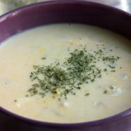 Květáková polévka s brambory recept