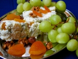 Sýrový srnčí hřbet s ořechy a sušenými meruňkami recept ...