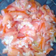 Rajčatový salát podle tety recept