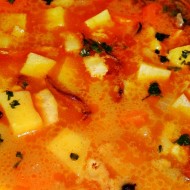 Bramborová polévka s liškami a kořenovou zeleninou recept ...