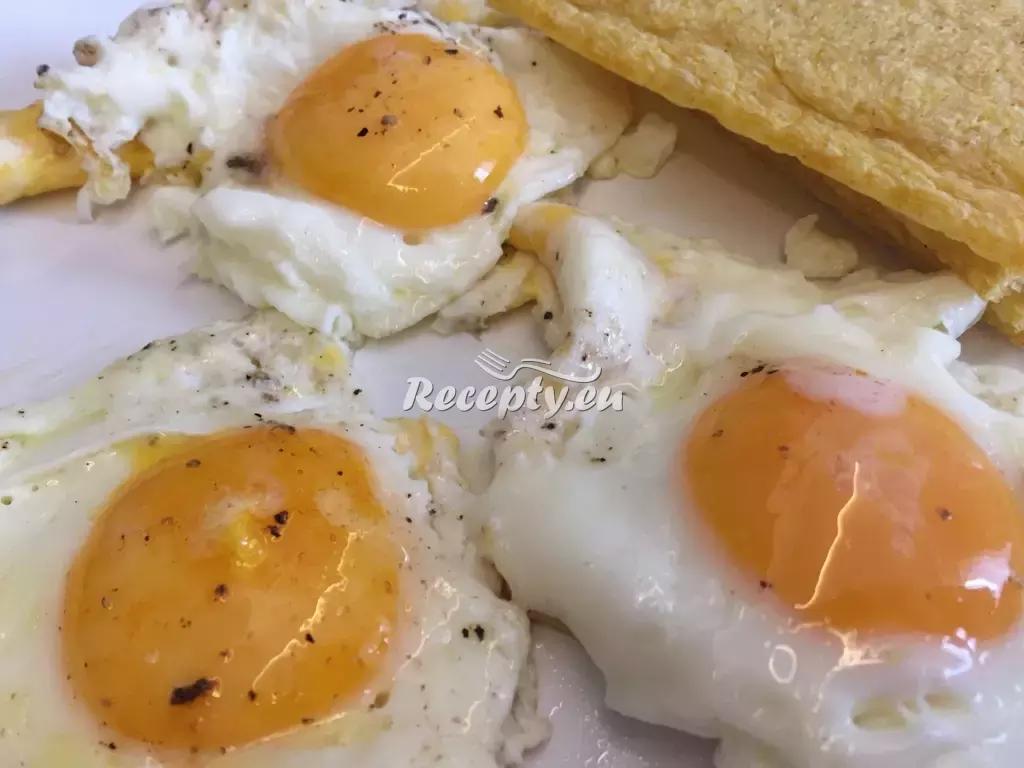 Vejce s parmskou šunkou recept  jídla z vajec