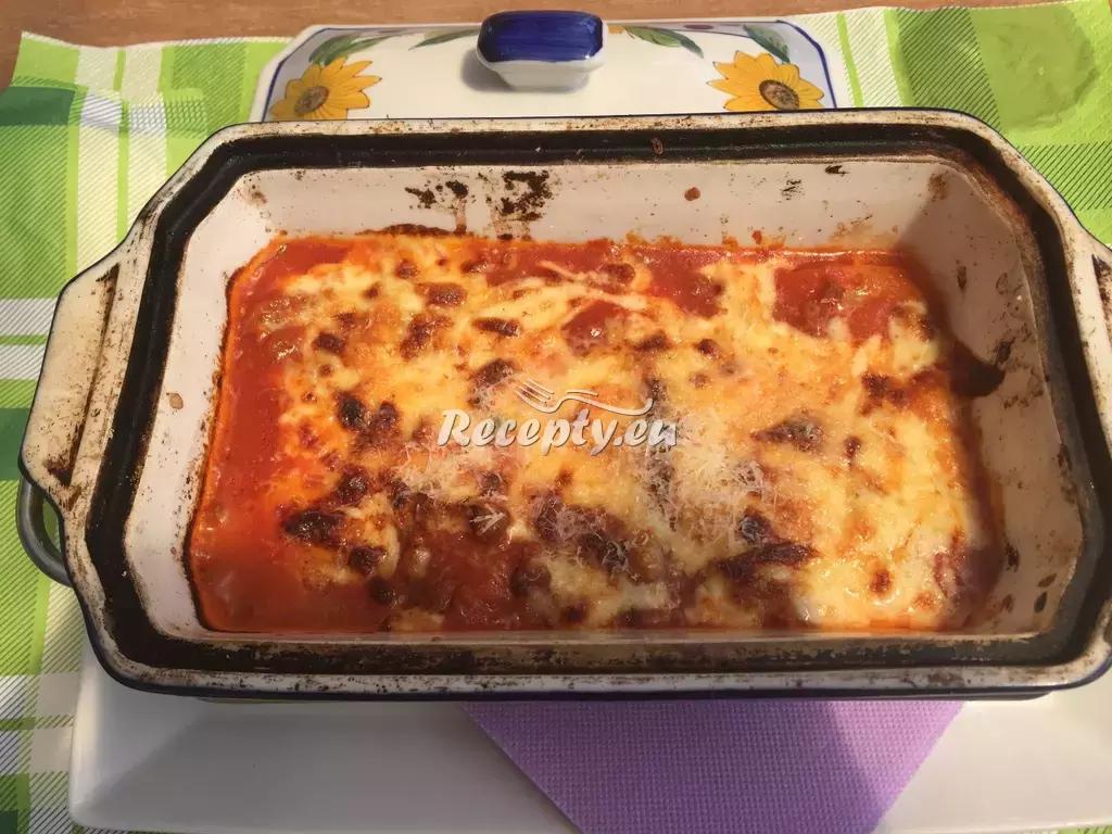 Lasagne s mletým hovězím a zeleninou recept  těstoviny