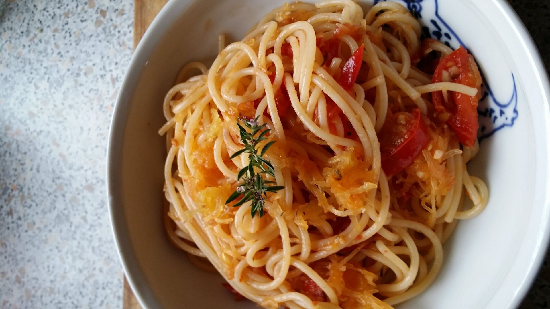 Špagety se špagetovou dýní recept