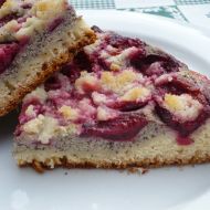 Švestkový koláč s tvarohovo- makovou náplní recept