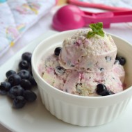 Jogurtová borůvková zmrzlina recept