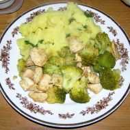 Kuřecí maso s brokolicí recept