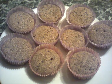 Celozrnné muffiny s kousky čokolády