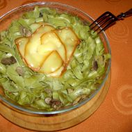Houbovo-sýrové špenátové nudle recept