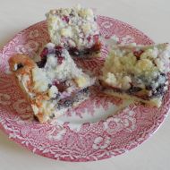 Švestkový koláč s makovou náplní recept