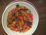 Izraelský baklažánovo-rajčatový salát recept