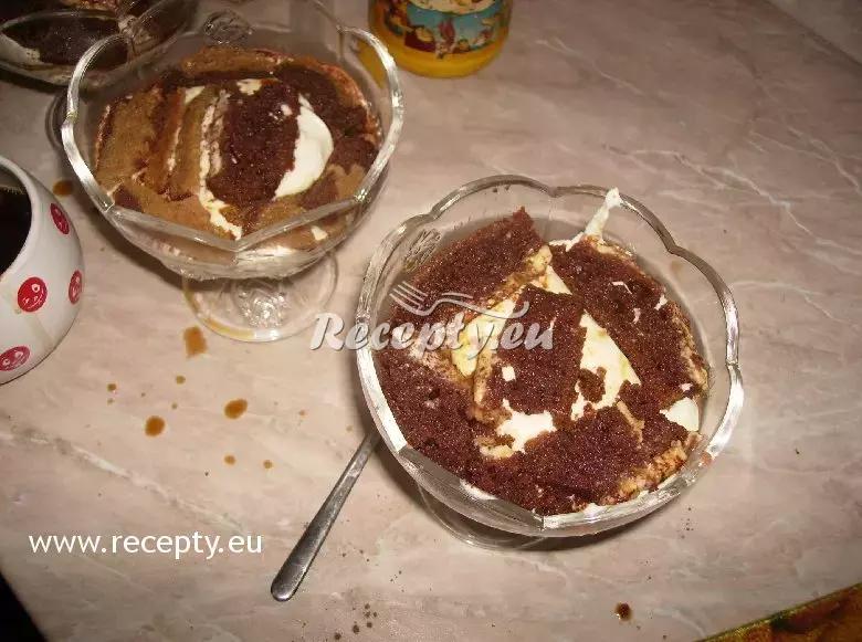 Domácí desert Tiramisu recept  dezerty