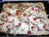 Pikantní salámová pizza recept