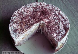 Oblíbený piškotový koláč s tvarohem a želatinou