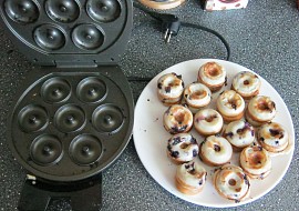 Borůvkové Donuts  Donut maker recept