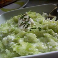Balkánský okurkový salát recept