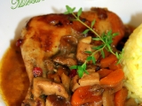 Kuře pečené se zeleninou,hříbky a brusinkami recept