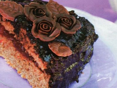 Čokoládový dort s růžičkami