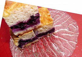 Kynutý borůvkový koláč s tvarohovou nádivkou  nejen pro diabetiky ...
