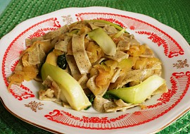 Nudle s tykví a čínským zelím v sojové omáčce recept