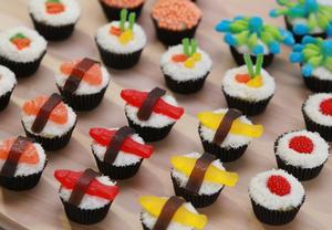 Sushi cupcakes (Candy sushi)