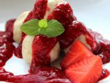 Tvarohové knedlíky s jahodovo-mátovou omáčkou recept ...