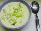 Jemná sýrová polévka s fazolkou recept