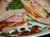 Listerův sendvič se smaženkou, chilli a čatní recept