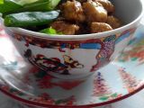 Kuřecí kung pao s rýží a salátem z pekingského zelí recept ...