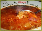 Rajčatovo-papriková polévka s mletým masem recept