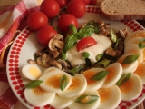 Vaječný salát se žampióny recept
