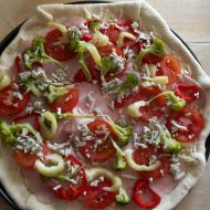 Brokolicová pizza recept