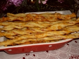 Sýrové tyčinky z listového těsta recept