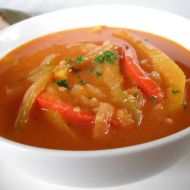 Rajská polévka s paprikami recept