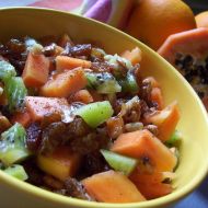 Ovocný salát s papájou recept