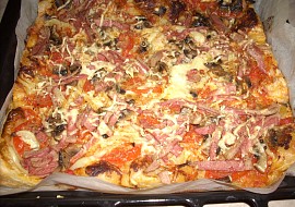 Pizza z listového těsta recept