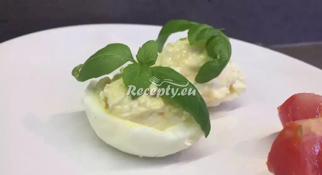 Plněná vejce recept  jídla z vajec